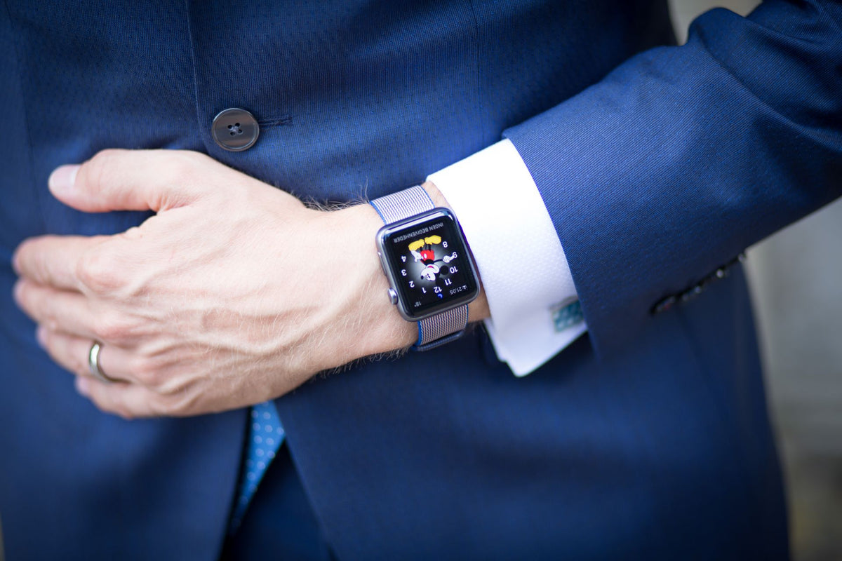 From Boardroom to Bar: How to Style Your Smartwatch for Formal Events