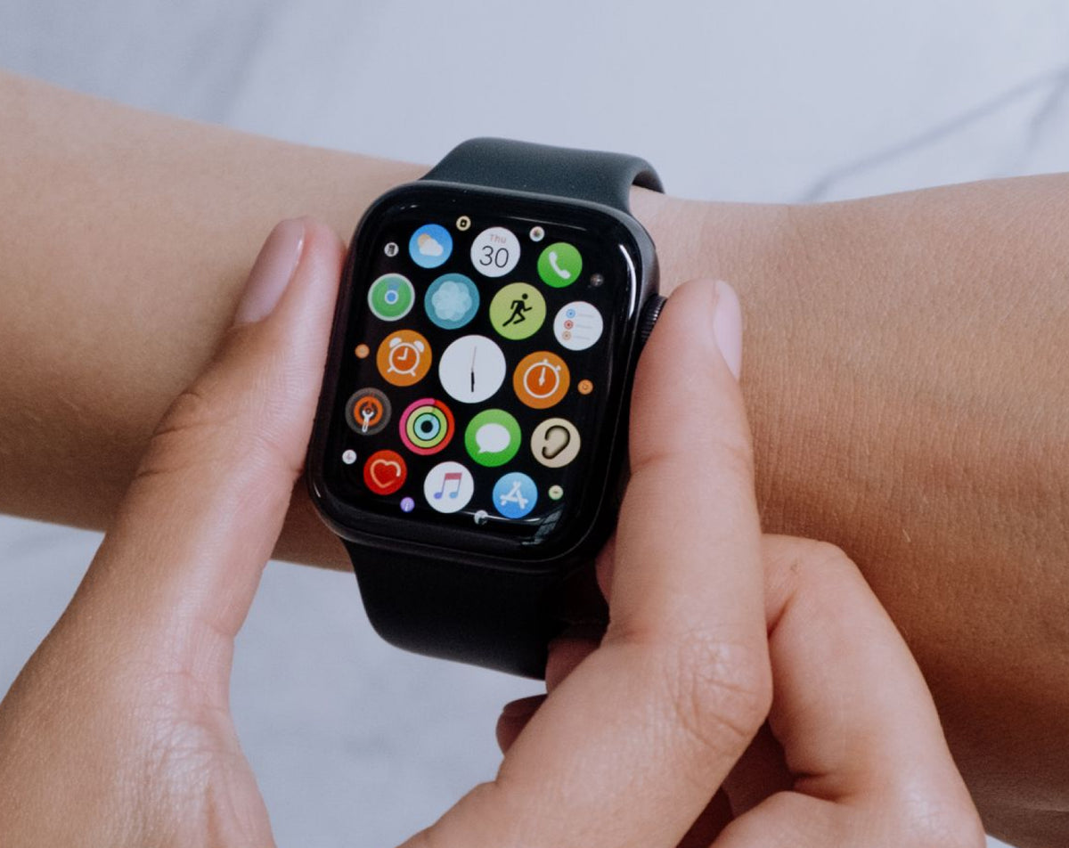 AeroSync Pro Smartwatch Sleek, multi-functional everyday watch